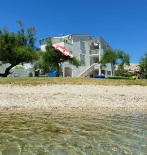 On the beach apartments PAG - Dinjiška - 0