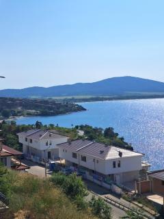 Sea view apartment - 2