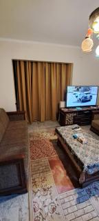 Hewidi deluxe Bedroom 12 min from Cairo Airport 3 min from famous Roxy Square 距开罗机场 15 分钟路程的精美卧室 - Il Cairo - 2
