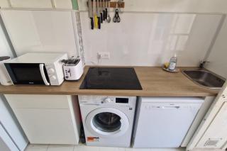 Studio for 2 with balcony - near the beach - 2