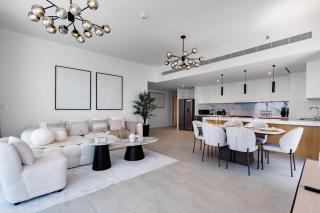 La Vie Jumeirah Beach Residence 3 Bedroom Beachfront Apartment with Palm Views - 7