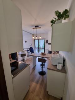 La Casa degli Sbilfs - Wi-Fi, Netflix e Garage Box , a 2 minuti dallo Zoncolan - Ravascletto - 6