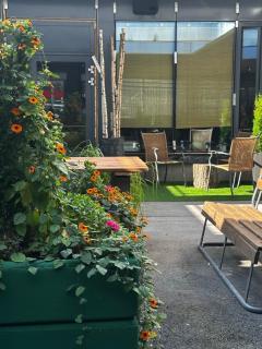 Uniikki keskustahuoneisto pihaterassilla, bm Garden Apartments no1, free parking - Lahti - 2