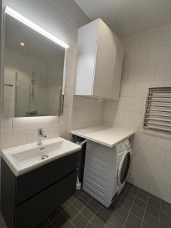 Cozy two bedroom apartment close to Westfield Täby Centrum - Täby - 3