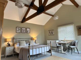 White House Farm - Beautiful Self Contained Courtyard Rooms - Whitby - 0