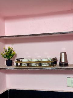 Fully Equipped 2BHK Home AC bed room First floor - Ameerpet - 3