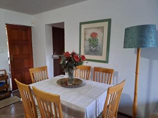 Spacious & sunny,2 bedroom self-catering apartment - 3