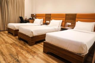 Triton Suites By Bestinn Leisure - Bangalore - 7
