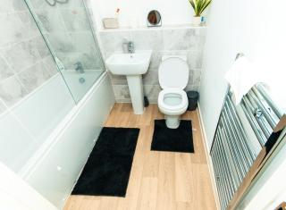 Nay Apartment Two-Bedroom Appt in Coventry - Longford - 8