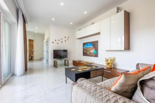 Spacious, Bright&Terrace Views Home by QuickTips - Baħar iċ-Ċagħaq - 1