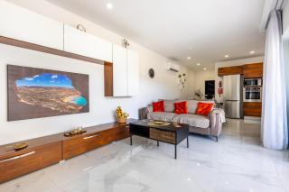 Spacious, Bright&Terrace Views Home by QuickTips - Baħar iċ-Ċagħaq - 8