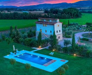 Casale in Umbria di lusso, piscina in esclusiva, riscaldata - 5