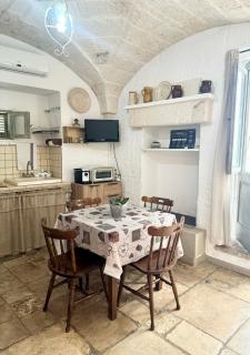 La Casetta - Typical Guest House - Fasano - 0