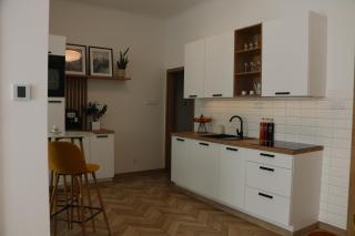 Timeless apartment near city center - Staré Mesto - 3