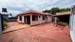 Ultra Home Apartment - - 0