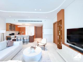 High End 1BR Palm Beachfront Pool Access - 1