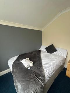 Addington house 2 - Reading - 6