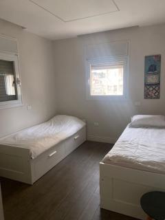 New Superb apartment Emek Refaim - Jerusalem - 4