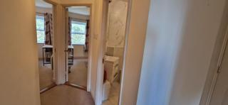 Tidy Spacious & Quiet 2BD on Edge of Cork City - 1