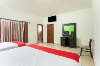 Capital O Hotel Emperadores Inn, Atlixco - 3