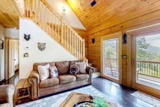 Grandpa John Cabin - Hot Tub, Game Room - Sugar Grove - 9