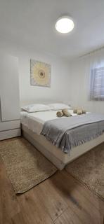 Apartmani Deniza 4 guests - 5