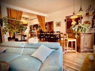 Domaine Poule Noire exclusif - 1