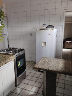 Suite com varanda em apartamento compartilhado próximo ao Shopping Riverside, à Ponte Estaiada e à UFPI - Teresina - 4