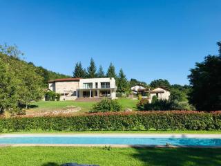 Private Tuscan Estate - 6