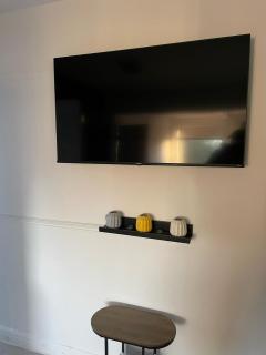 Hidden Gem 2 Bedroom House - 7