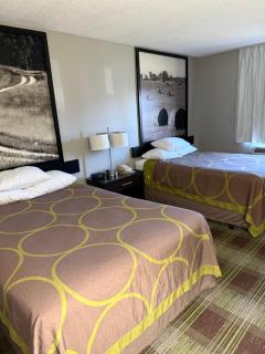 Super 8 by Wyndham Campbellsville KY - Campbellsville - 9