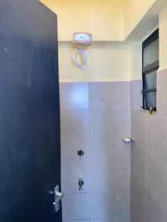 South Front Furnished Apartment - Kisumu - 8