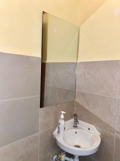 South Front Furnished Apartment - Kisumu - 7