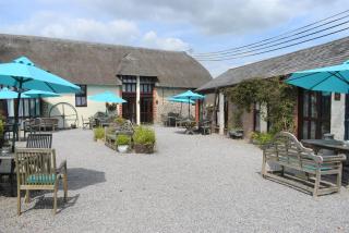 Berehayes Cottages - 1