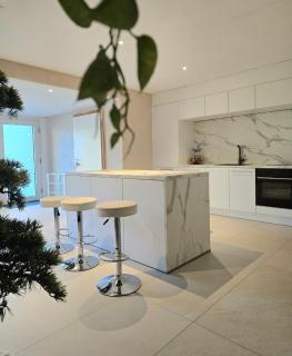 Appartment 2 Bedrooms, 1 Living room & Yoga-Studio 220m2 - - 3