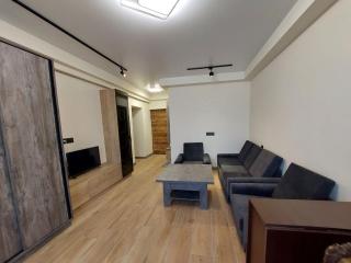 Opera Vista - Central Yerevan Apartment - 0