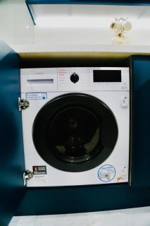 Brand-New Modern 2 Bed Room Apart ment With FREE Parking - Plymouth - 2