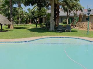 Orange Grove Guest House - Gaborone - 2