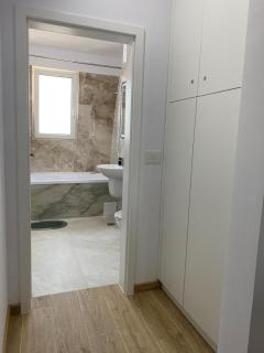 Elegant City Retreat - 1