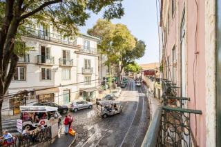 Explore Lisbon from an Artistic Alfama Home - Lisbona - 2