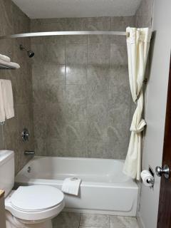 Super 8 by Wyndham Campbellsville KY - Campbellsville - 3