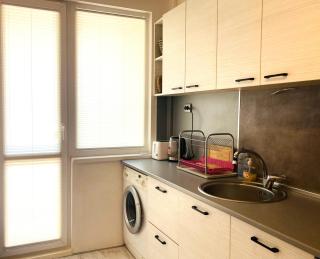 Central Vintage Apartment for 6 Guests & Private Parking - Plovdiv - 5