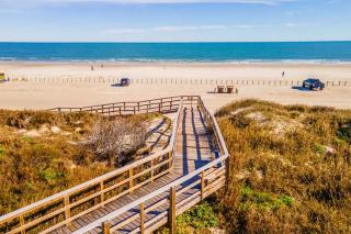A Sunny Beach at Sea Sands Condominiums - 8