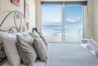 Seaside Studio with View in the Heart of city - Limenas Chersonisou - 9
