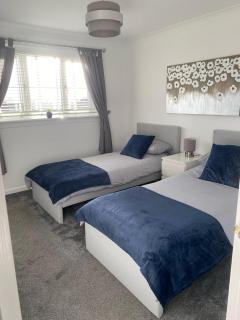 Millview house - Airdrie - 2
