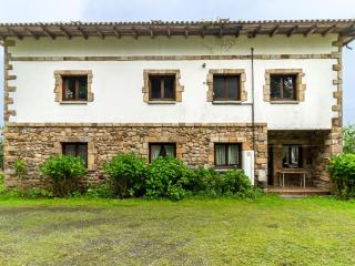 Casa con gran capacidad y preciosas vistas - Colindres - 7
