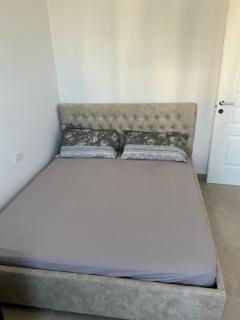 Emi Apartment Lungomare Vlore - Valona - 1