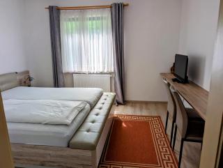 Pension Hofer - Bad Berneck im Fichtelgebirge - 6
