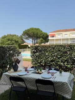 Appartement avec piscine commune - quartier Pironnière - 4 personnes - 6