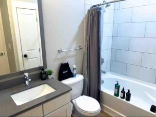 Luxe 1BR Suite in Waverly Charlotte - Charlotte - 5